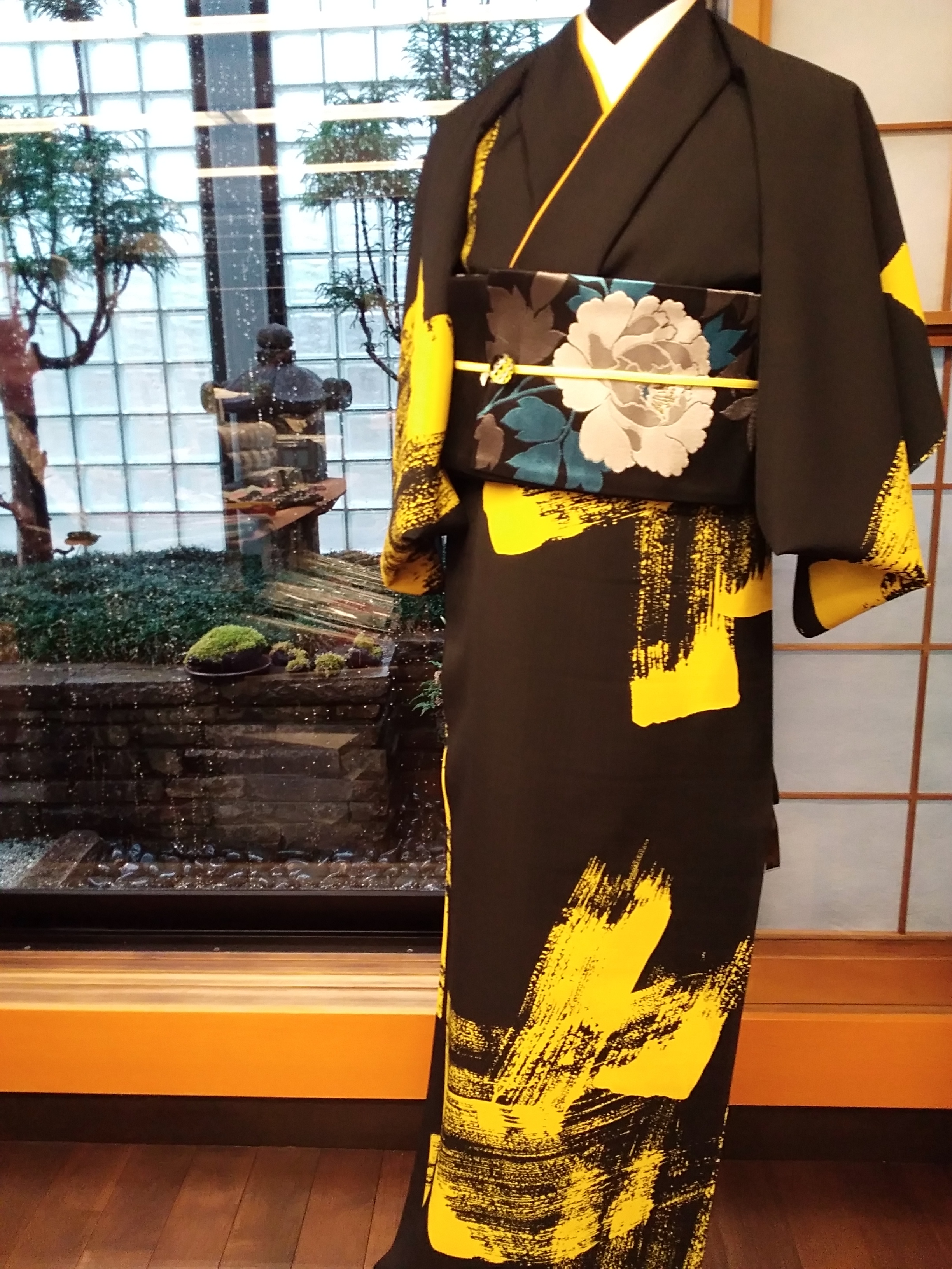 ファッションなデザイン コシノジュンコ 浴衣 楓柄 クリーニング済み 
