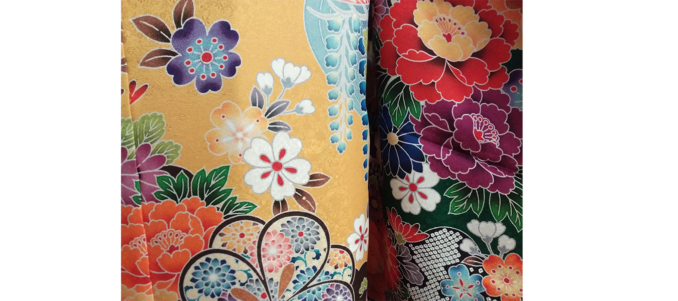 １）振袖（沖縄風紅型文様） 1）振袖（沖縄風紅型文様）